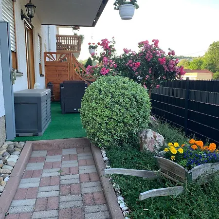 Gaestehaus Monika Hornbach