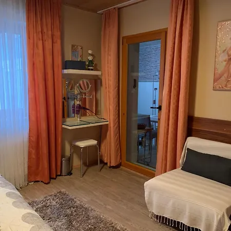 招待所 伽斯特翰斯莫妮卡酒店