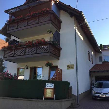 Gaestehaus Monika 3*