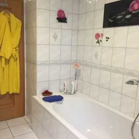 Gaestehaus Monika 게스트하우스