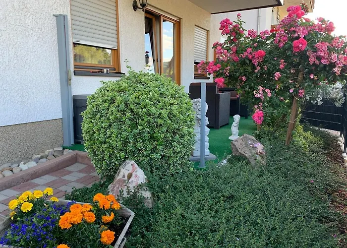 伽斯特翰斯莫妮卡酒店 招待所