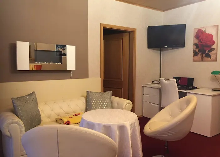 招待所 伽斯特翰斯莫妮卡酒店 4*